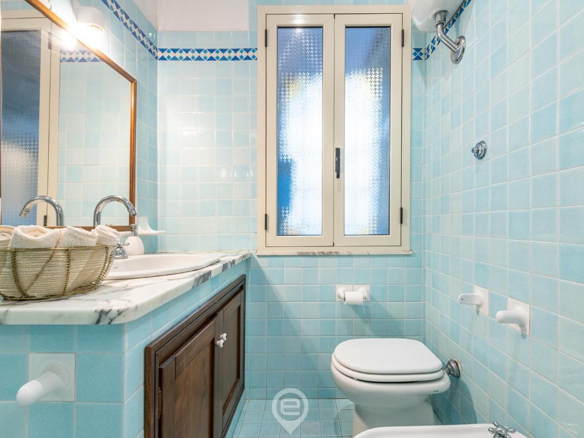 קליארי Mirabel Apartment - Wonderful Flat In City Center מראה חיצוני תמונה